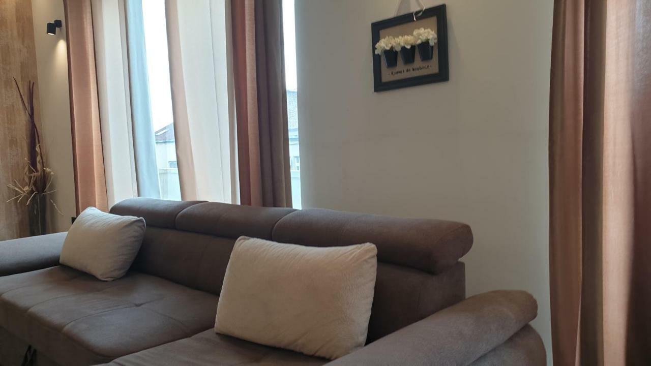 Central Business Apartments Exclusive Белград Екстериор снимка