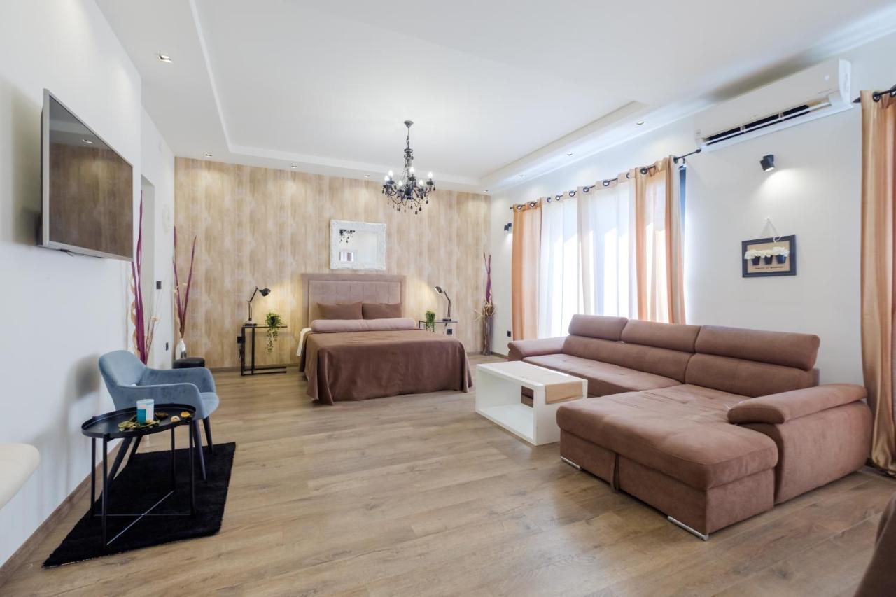 Central Business Apartments Exclusive Белград Екстериор снимка